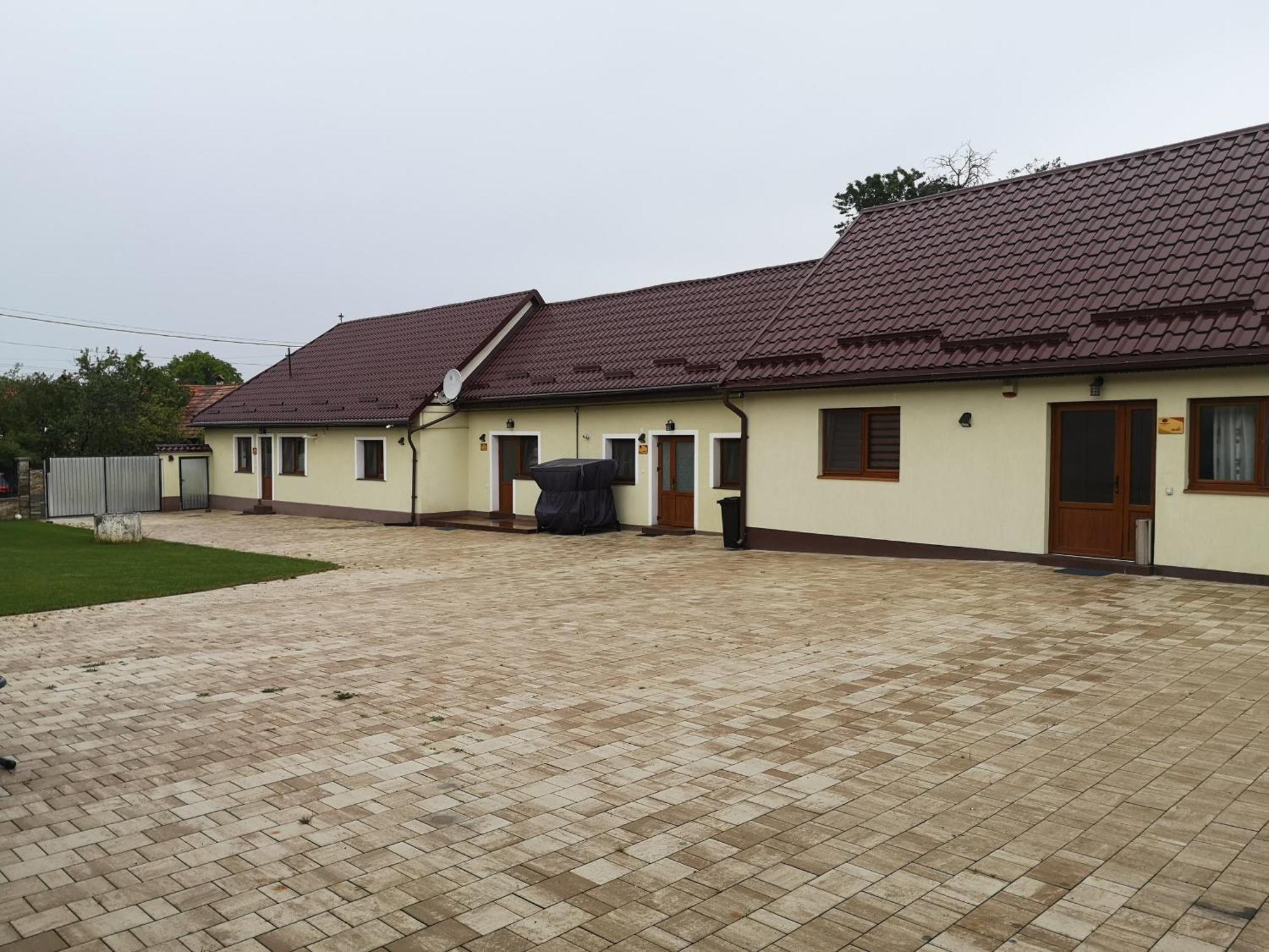 Aterman Apartment'S Sinca Veche Buitenkant foto